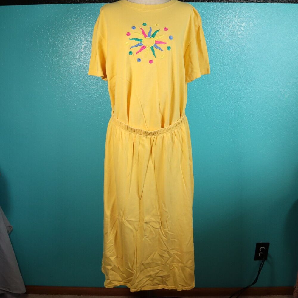 REAL Comfort Skirt Set with Matching T Shirt Bright Yellow Women's Size L Large